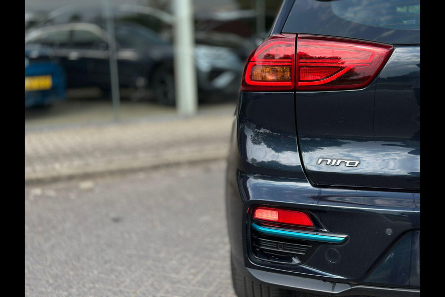 Kia e-Niro DynamicLine 64 kWh | SOH: 95,6% | 3 Fase | Warmtepomp | Adaptive CC | Climate |