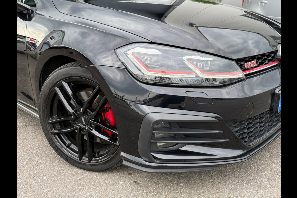 Volkswagen Golf 2.0 TSI GTI Performance / PANORAMA / VIRTUAL COCKPIT / CAMERA / INRUIL MOG.