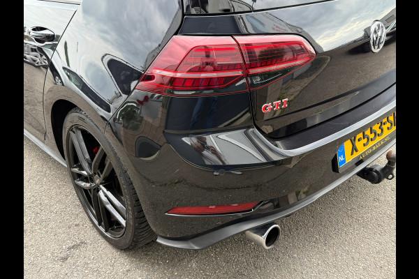 Volkswagen Golf 2.0 TSI GTI Performance / PANORAMA / VIRTUAL COCKPIT / CAMERA / INRUIL MOG.