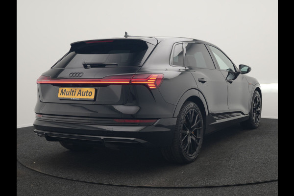 Audi e-tron 50 Quattro Black Edition 313pk Dealer O.H. | Luchtvering | Trekhaak | Camera | Head Up | Lederen Sportstoelen Memory & Verwarmd | Bang & Olufsen | Cruise Control | Keyless | Sfeerverlichting | Apple Carplay | Navigatie | DAB | 21''L.M |