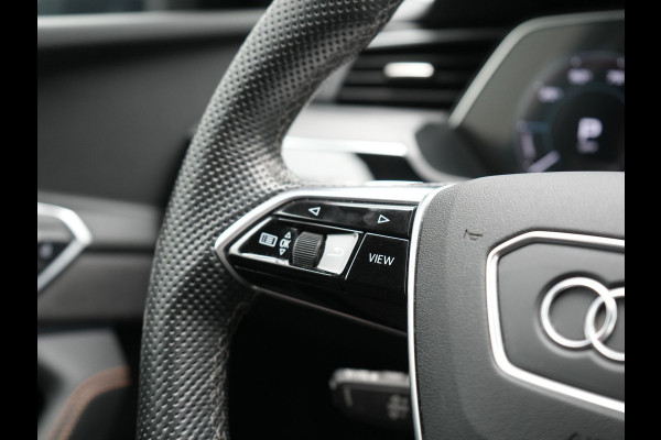 Audi e-tron 50 Quattro Black Edition 313pk Dealer O.H. | Luchtvering | Trekhaak | Camera | Head Up | Lederen Sportstoelen Memory & Verwarmd | Bang & Olufsen | Cruise Control | Keyless | Sfeerverlichting | Apple Carplay | Navigatie | DAB | 21''L.M |
