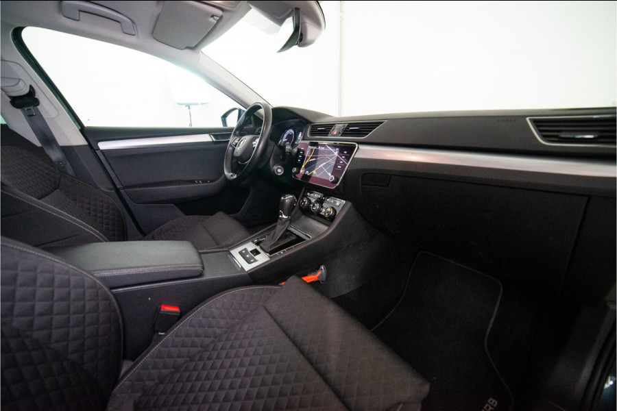 Škoda Superb Combi 1.5 TSI ACT Business Edition 150PK | NL AUTO+NAP | 1e Eigenaar | Carplay | Trekhaak | Garantie