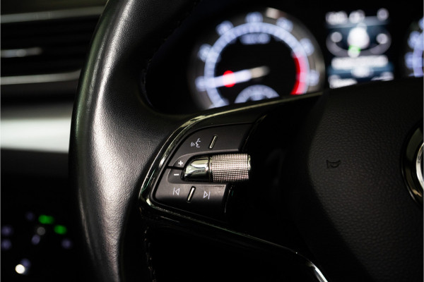 Škoda Superb Combi 1.5 TSI ACT Business Edition 150PK | NL AUTO+NAP | 1e Eigenaar | Carplay | Trekhaak | Garantie