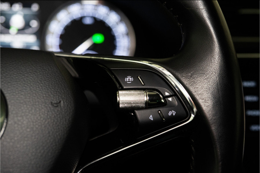 Škoda Superb Combi 1.5 TSI ACT Business Edition 150PK | NL AUTO+NAP | 1e Eigenaar | Carplay | Trekhaak | Garantie