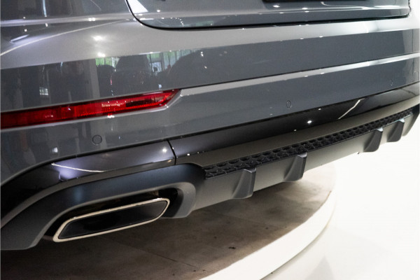 Audi Q8 60 TFSI E Quattro S-Edition Competition 490PK FACELIFT | 2026 | NIMBUS | 3D B&O | 5 JAAR GARANTIE | VOL OPTIE