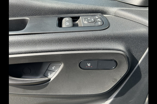 Mercedes-Benz eSprinter 320 L3 Select 81kWh / Snel laden 115kw / Trekhaak / Distronic / MBUX / Smartphone-intergratie / 270 Graden achterdeuren