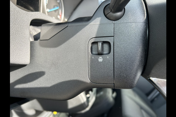 Mercedes-Benz eSprinter 320 L3 Select 81kWh / Snel laden 115kw / Trekhaak / Distronic / MBUX / Smartphone-intergratie / 270 Graden achterdeuren