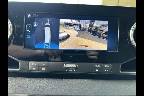 Mercedes-Benz eSprinter 320 L3 Select 81kWh / Snel laden 115kw / Trekhaak / Distronic / MBUX / Smartphone-intergratie / 270 Graden achterdeuren