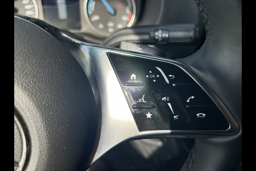 Mercedes-Benz eSprinter 320 L3 Select 81kWh / Snel laden 115kw / Trekhaak / Distronic / MBUX / Smartphone-intergratie / 270 Graden achterdeuren