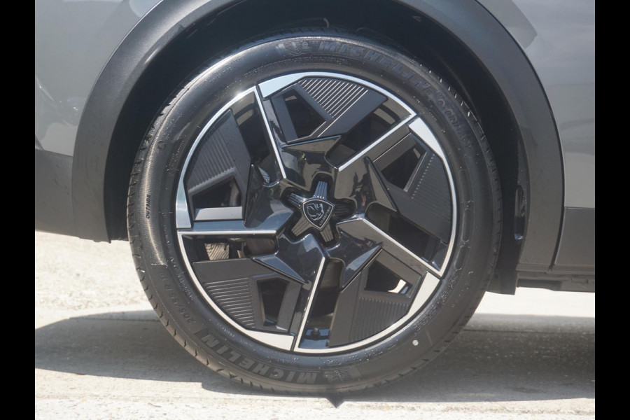 Peugeot 408 1.6 HYbrid Allure Pack 225 EAT8 360 Camera