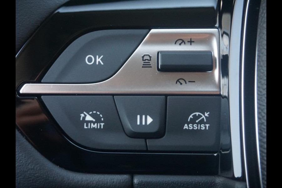 Peugeot 408 1.6 HYbrid Allure Pack 225 EAT8 360 Camera