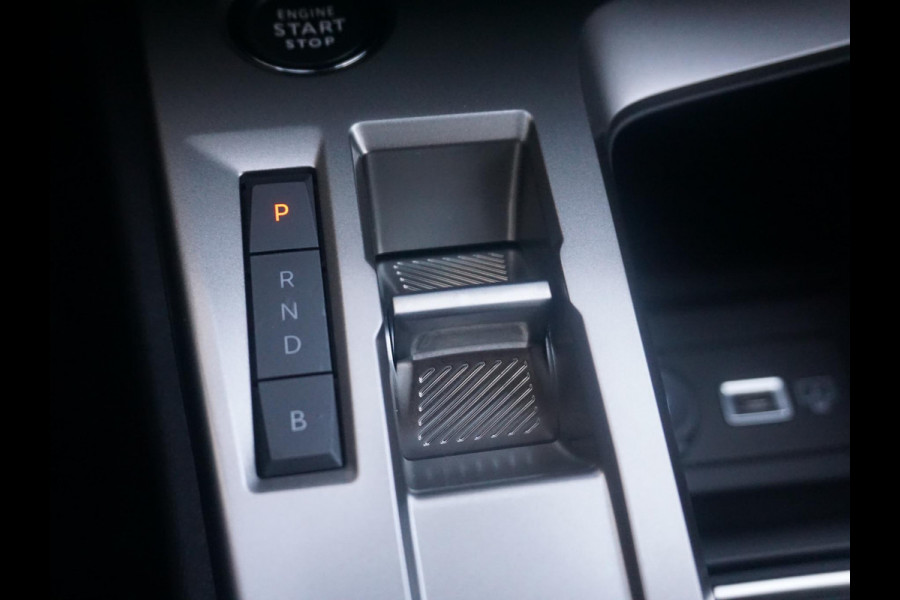 Peugeot 408 1.6 HYbrid Allure Pack 225 EAT8 360 Camera