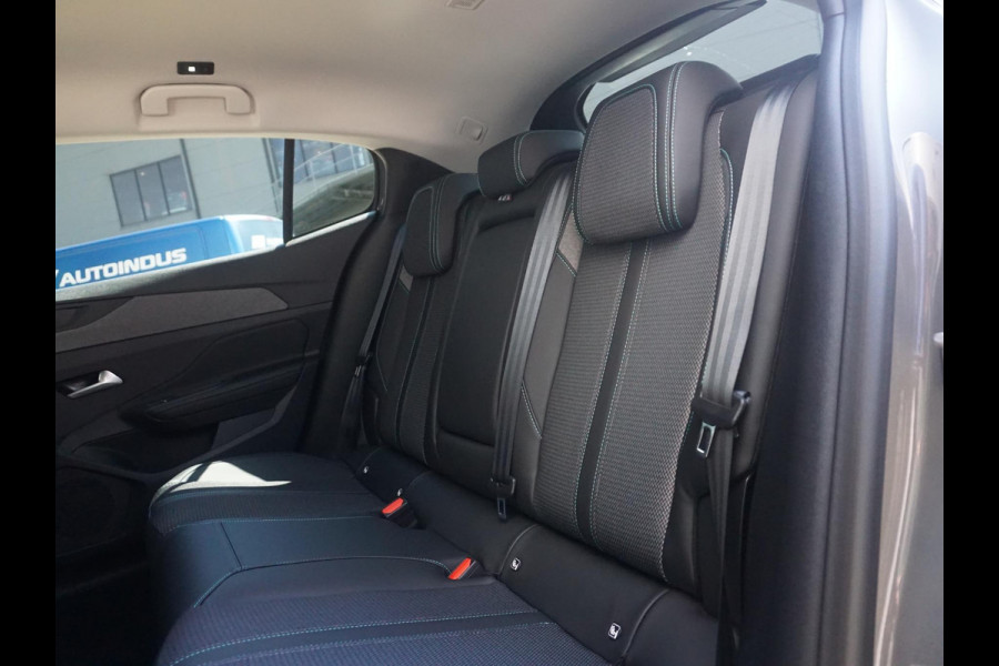 Peugeot 408 1.6 HYbrid Allure Pack 225 EAT8 360 Camera