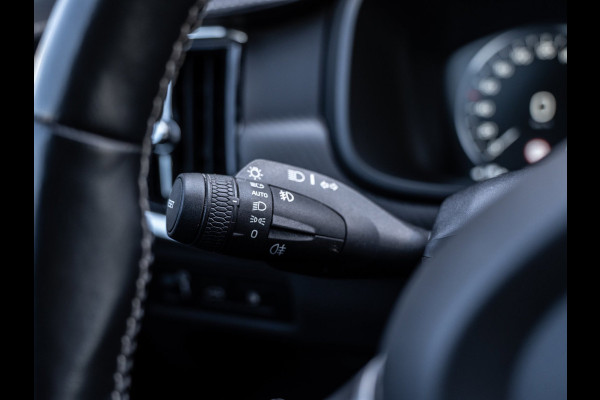 Volvo V90 2.0 T8 AWD R-Design | Bowers&Wilkins Sound |