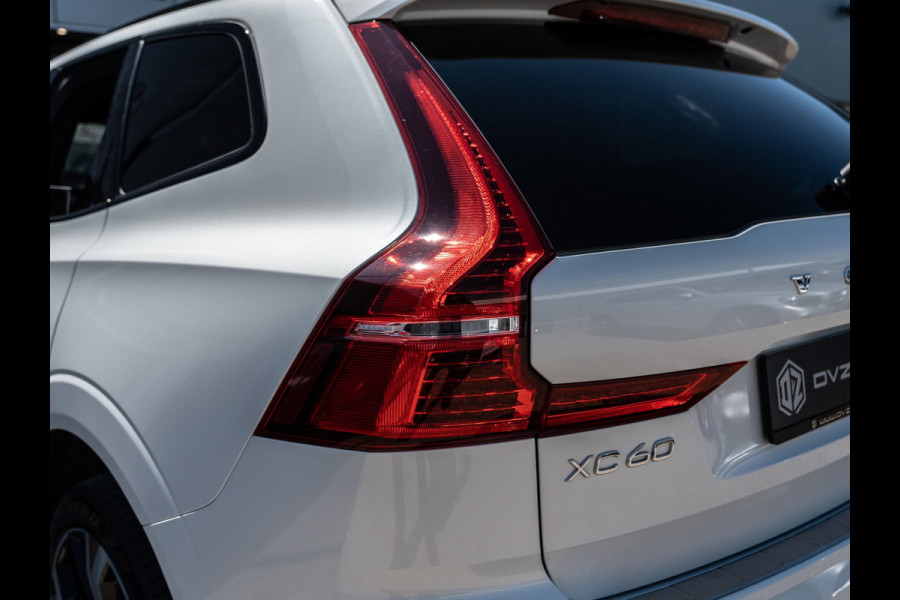 Volvo XC60 2.0 T6 Plug-in hybrid AWD Ultimate Dark | Pano | H/K Sound | Surround View | Trekhaak