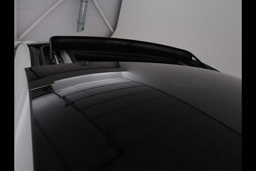 Kia Ev6 GT-Line 77.4 kWh | Panoramadak | Adaptive cruise | Matrix LED | Meridian Surround | Trekhaak | Head-Up | Leder/Alcantara | 360 Camera | Carplay | Keyless