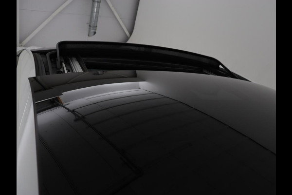 Kia Ev6 GT-Line 77.4 kWh | Panoramadak | Adaptive cruise | Matrix LED | Meridian Surround | Trekhaak | Head-Up | Leder/Alcantara | 360 Camera | Carplay | Keyless
