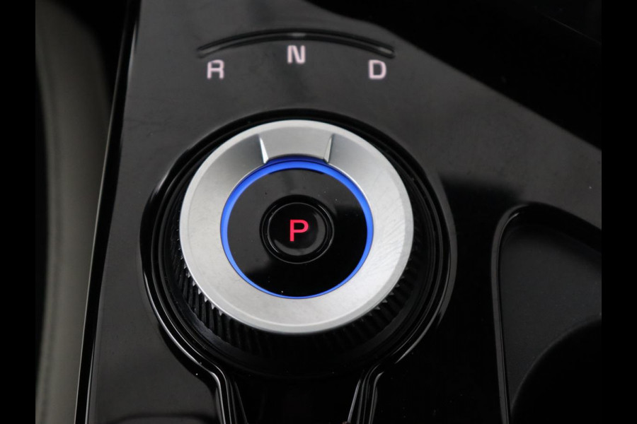 Kia Ev6 GT-Line 77.4 kWh | Panoramadak | Adaptive cruise | Matrix LED | Meridian Surround | Trekhaak | Head-Up | Leder/Alcantara | 360 Camera | Carplay | Keyless