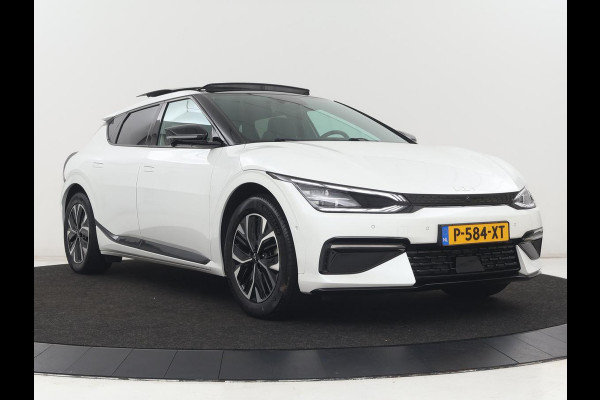Kia Ev6 GT-Line 77.4 kWh | Panoramadak | Adaptive cruise | Matrix LED | Meridian Surround | Trekhaak | Head-Up | Leder/Alcantara | 360 Camera | Carplay | Keyless