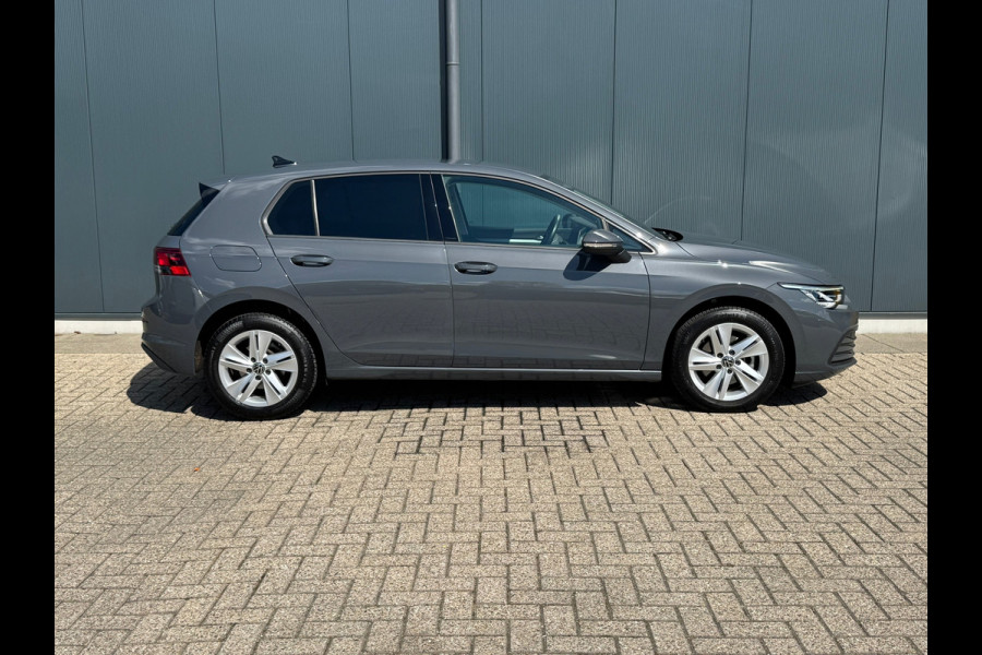 Volkswagen Golf 1.0 TSI Life * Automaat * Camera * Visueel Cockpit *