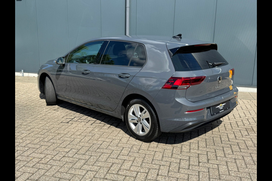Volkswagen Golf 1.0 TSI Life * Automaat * Camera * Visueel Cockpit *