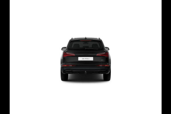 Audi Q5 50 TFSI e S edition Competition 299pk | Komt begin juni binnen | Panoramadak | Head up Display | Trekhaak | B&O Audio | Elektrisch verstelbare voorstoelen