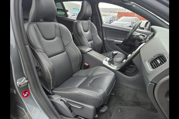 Volvo V60 2.0 T4 Business Sport R design NL-AUTO | PANODAK | LEDER | CAMERA | TREKHAAK