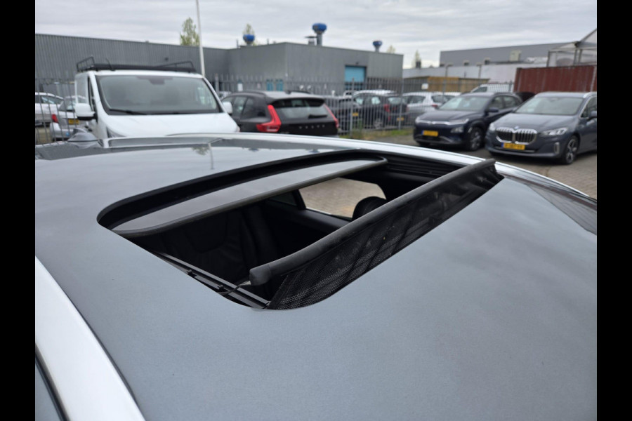 Volvo V60 2.0 T4 Business Sport R design NL-AUTO | PANODAK | LEDER | CAMERA | TREKHAAK