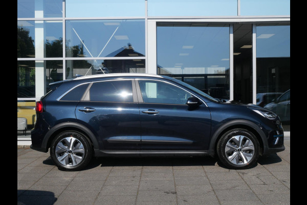 Kia e-Niro ExecutiveLine 64 kWh |SOH 97,4% | Schuif/kantel dak | Stoel geheugen | Stoel verwarming/ventilatie |