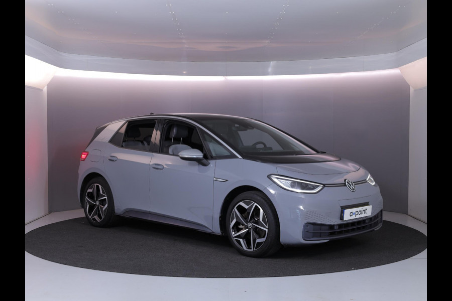 Volkswagen ID.3 First Plus 58 kWh 204PK 58KWH | Navigatie | Parkeercamera | 19" LM velgen "|