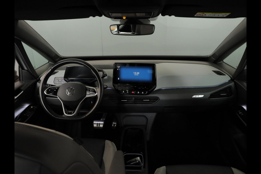 Volkswagen ID.3 First Plus 58 kWh 204PK 58KWH | Navigatie | Parkeercamera | 19" LM velgen "|