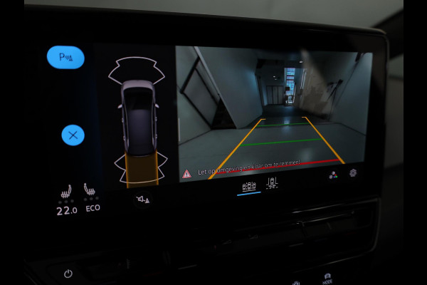Volkswagen ID.3 First Plus 58 kWh 204PK 58KWH | Navigatie | Parkeercamera | 19" LM velgen "|