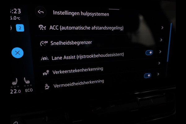 Volkswagen ID.3 First Plus 58 kWh 204PK 58KWH | Navigatie | Parkeercamera | 19" LM velgen "|