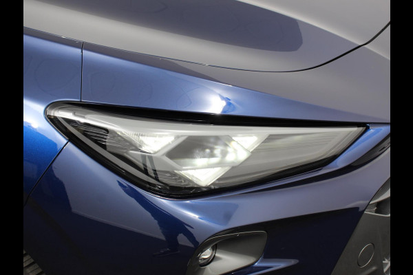 CUPRA Terramar 1.5 eTSI 150 pk Automaat Business Navigatie Apple Carplay/Android Auto PDC VA + Camera 18" LM Velgen Full LED Signature Climate Control