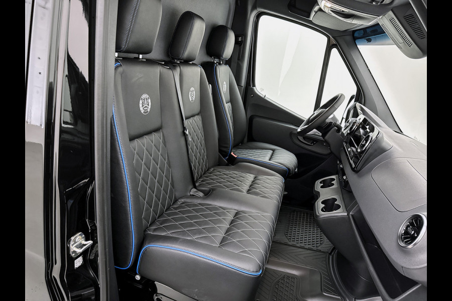 Mercedes-Benz Sprinter 319 1.9 CDI L2H2 30 Jahre Edition Leder Vanstep Full black Zonneklep met Led MAK Safari 3500kg Trekhaak Betimmering Navigatie