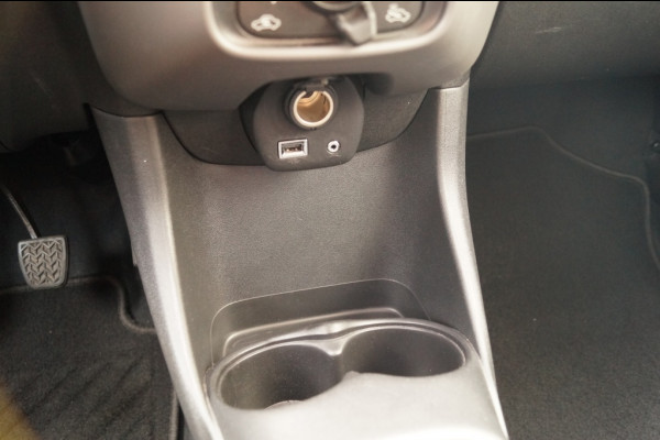 Peugeot 108 1.0 e-VTi Active 5-drs -AIRCO-DAB-LED-