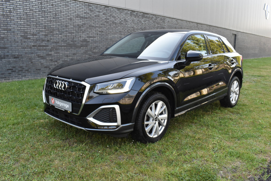 Audi Q2 35 TFSI S Edition Automaat Navi digi-cockpit el-achterklep