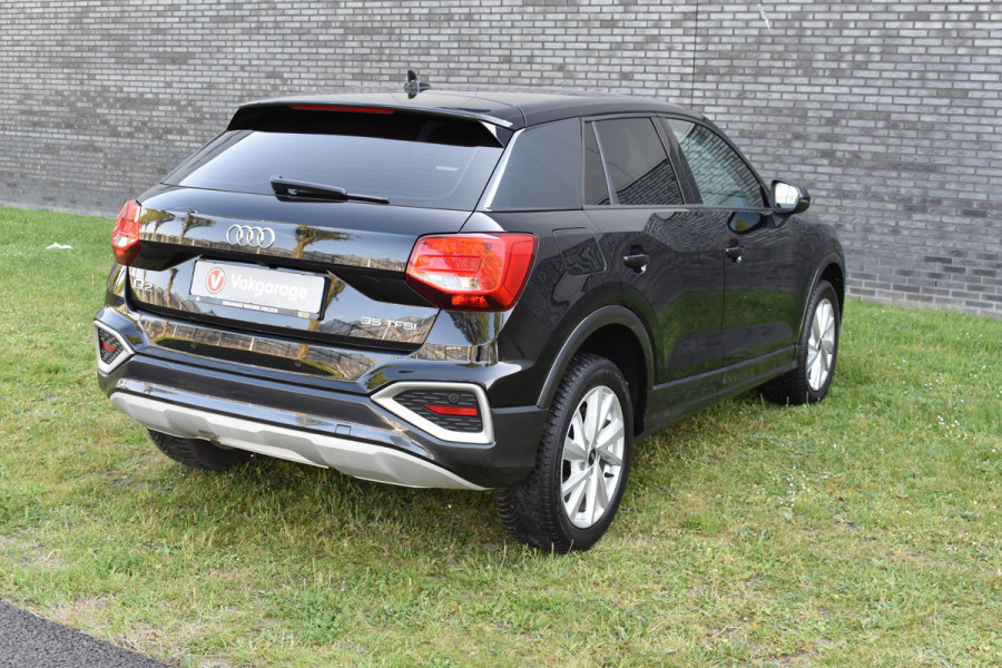 Audi Q2 35 TFSI S Edition Automaat Navi digi-cockpit el-achterklep