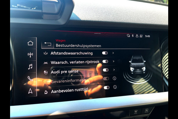 Audi A3 Sportback 40 TFSI e Edition Carplay_ACC_LED_Niew Velgen en banden