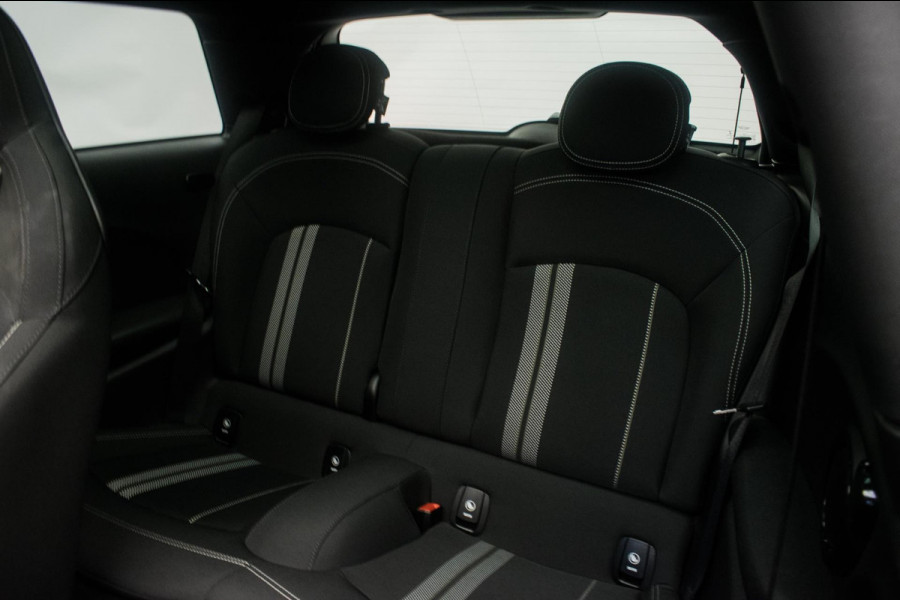MINI Mini 1.5 John Cooper Works Dalston Edition JCW NL-auto [ Panoramadak Harman Kardon HUD Digital Dash Alcantara ]