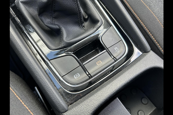 Škoda Karoq 1.0 TSI Business Edition Plus STOELVERWARMING | MATRIX LED | NAVI | CARPLAY
