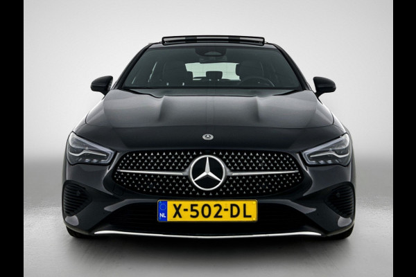 Mercedes-Benz CLA-Klasse Shooting Brake 180 Luxury Line | Achteruitrijcamera | Lederen bekleding | EASY PACK achterklep | Keyless Entry | Smartphone intergratie | Inclusief 24 maanden MB Certified garantie voor Europa.
