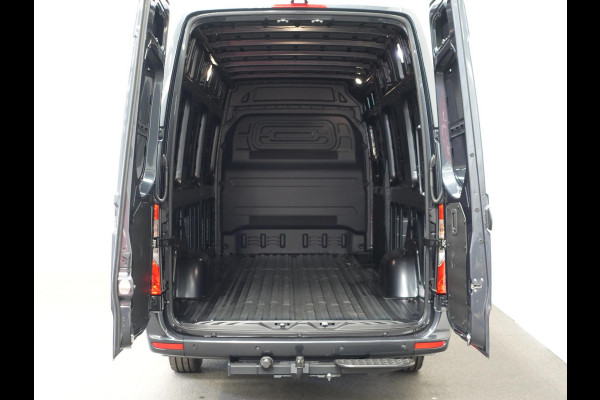 Mercedes-Benz Sprinter 315 L3 RWD Automaat Trekhaak Airco Adaptive Cruise Control Parkeersensoren Camera Leder