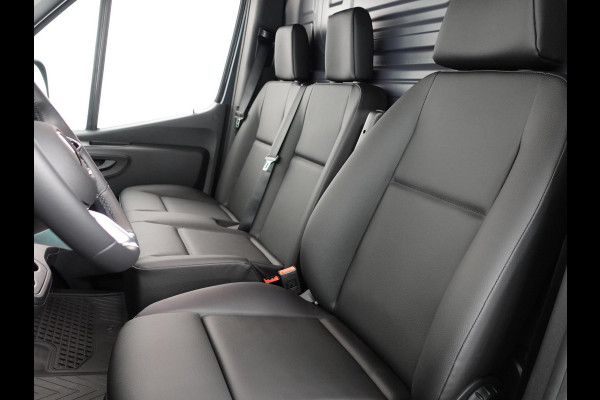 Mercedes-Benz Sprinter 315 L3 RWD Automaat Trekhaak Airco Adaptive Cruise Control Parkeersensoren Camera Leder