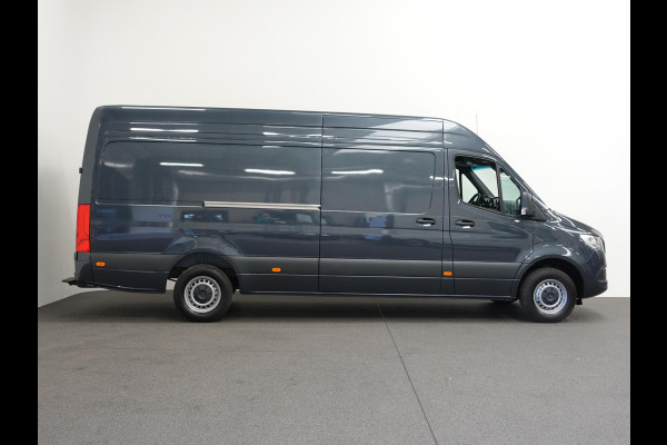 Mercedes-Benz Sprinter 315 L3 RWD Automaat Trekhaak Airco Adaptive Cruise Control Parkeersensoren Camera Leder