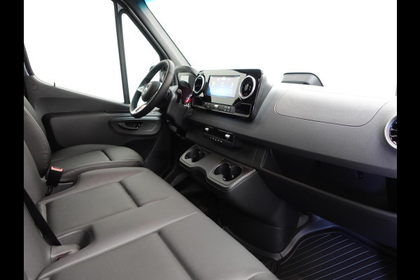 Mercedes-Benz Sprinter 315 L3 RWD Automaat Trekhaak Airco Adaptive Cruise Control Parkeersensoren Camera Leder
