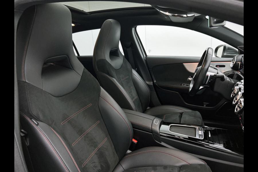 Mercedes-Benz A-Klasse 180 AMG Line | AMG-Line interieur | AMG-Line Exterieur | 360 Camera | Memory Seats | Panorama Schuifdak | Sfeerverlichting | Inclusief 24 maanden MB Certified garantie voor Europa.
