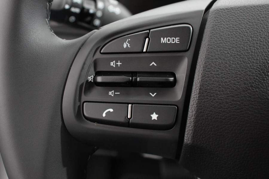 Hyundai i10 1.0 Comfort Automaat 5-zits Navigatie Apple Carplay/Android Auto Cruise Control DAB Airco