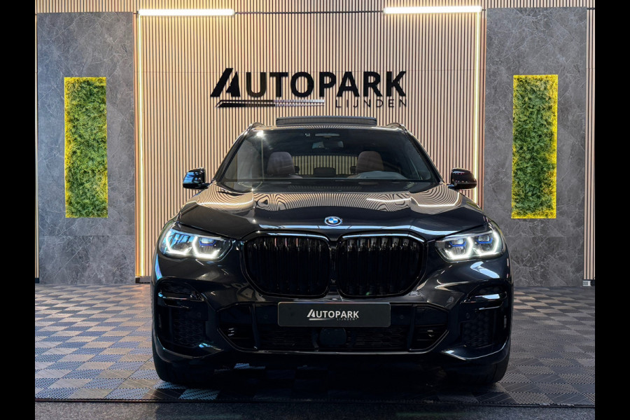 BMW X5 XDrive45e M-SPORT|PANO|HuD|H&K|360CAM|MASSAGE|TREKHAAK|PREMIUM SELECTION|SFEERVERLICHTING|VOL!