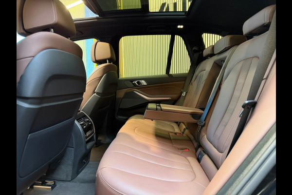 BMW X5 XDrive45e M-SPORT|PANO|HuD|H&K|360CAM|MASSAGE|TREKHAAK|PREMIUM SELECTION|SFEERVERLICHTING|VOL!